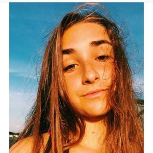 Meet your Posher, Francesca